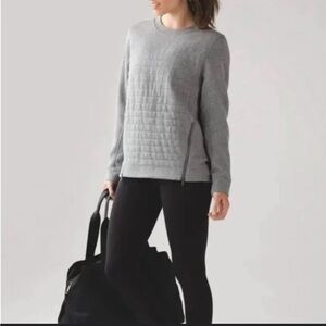 Lululemon quilted pullover sweatshirt size 4